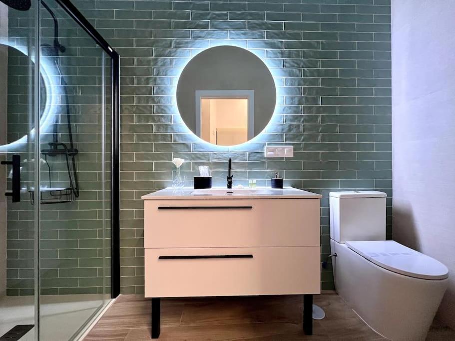 Auxiliadora Luxury Apartman Sevilla Kültér fotó