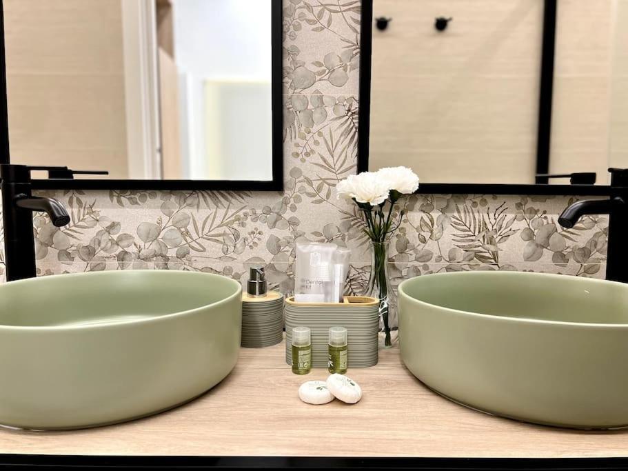 Auxiliadora Luxury Apartman Sevilla Kültér fotó