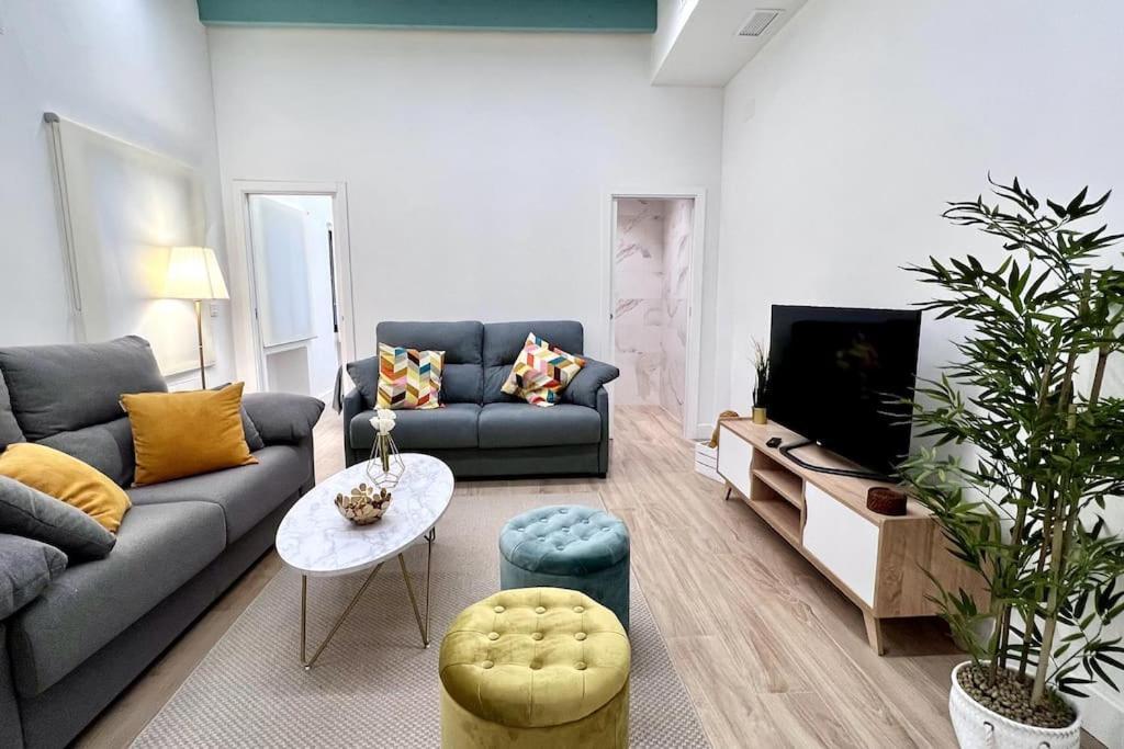 Auxiliadora Luxury Apartman Sevilla Kültér fotó
